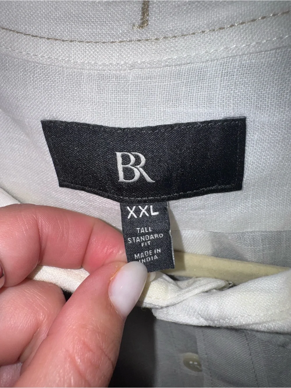 Banana Republic White Linen Button-Up Shirt